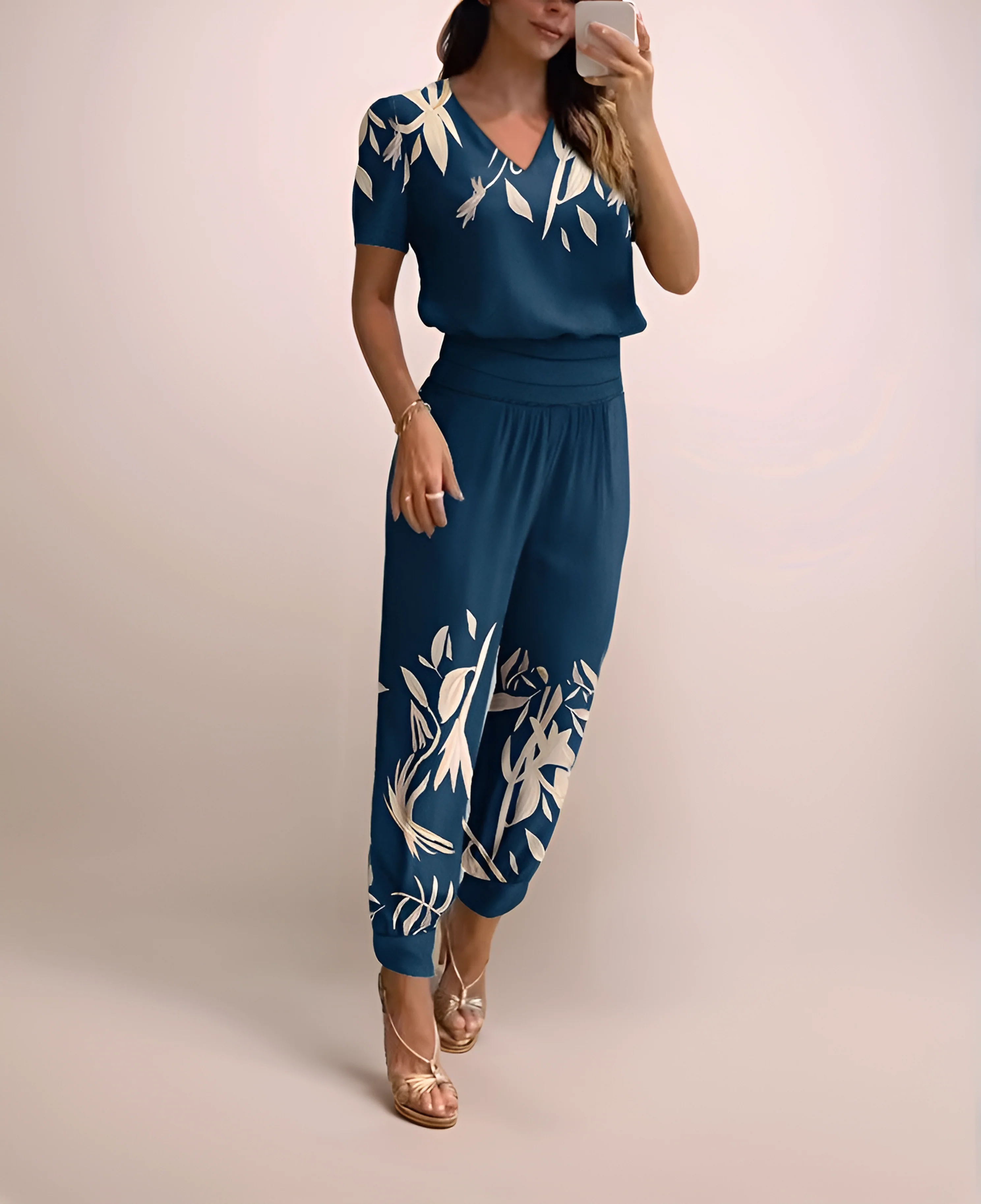 2-delige dames set met V-hals top en comfortabele broek - Image 3