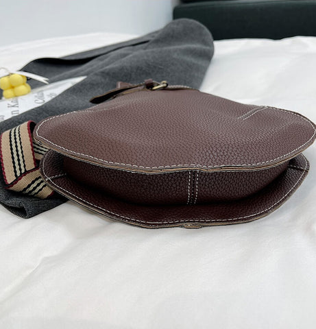 Dames crossbody schoudertas in katvorm met verstelbare schouderband - Image 10