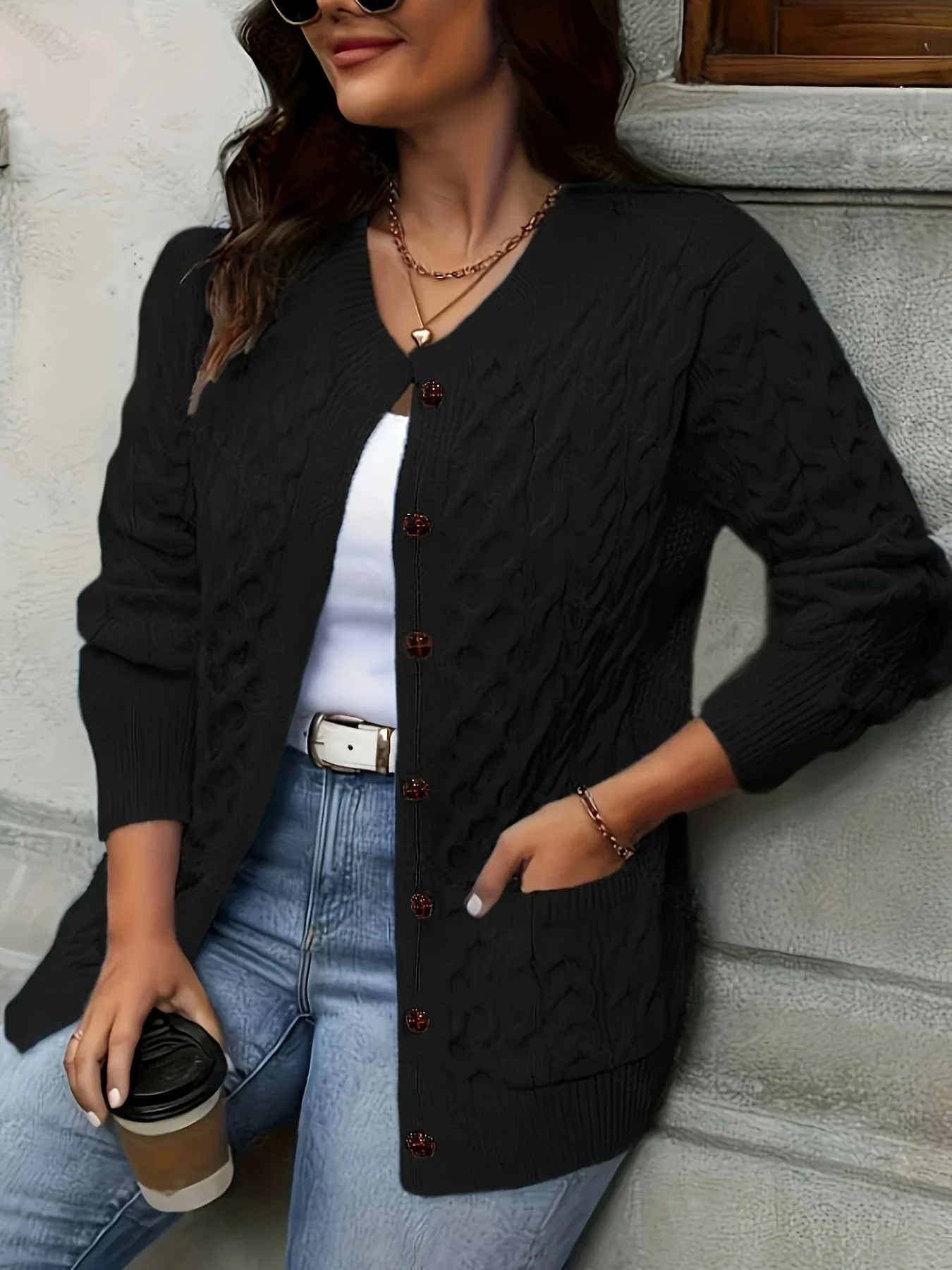 Dames vest | Kabelgebreide trui met knopen en zakken - Image 9