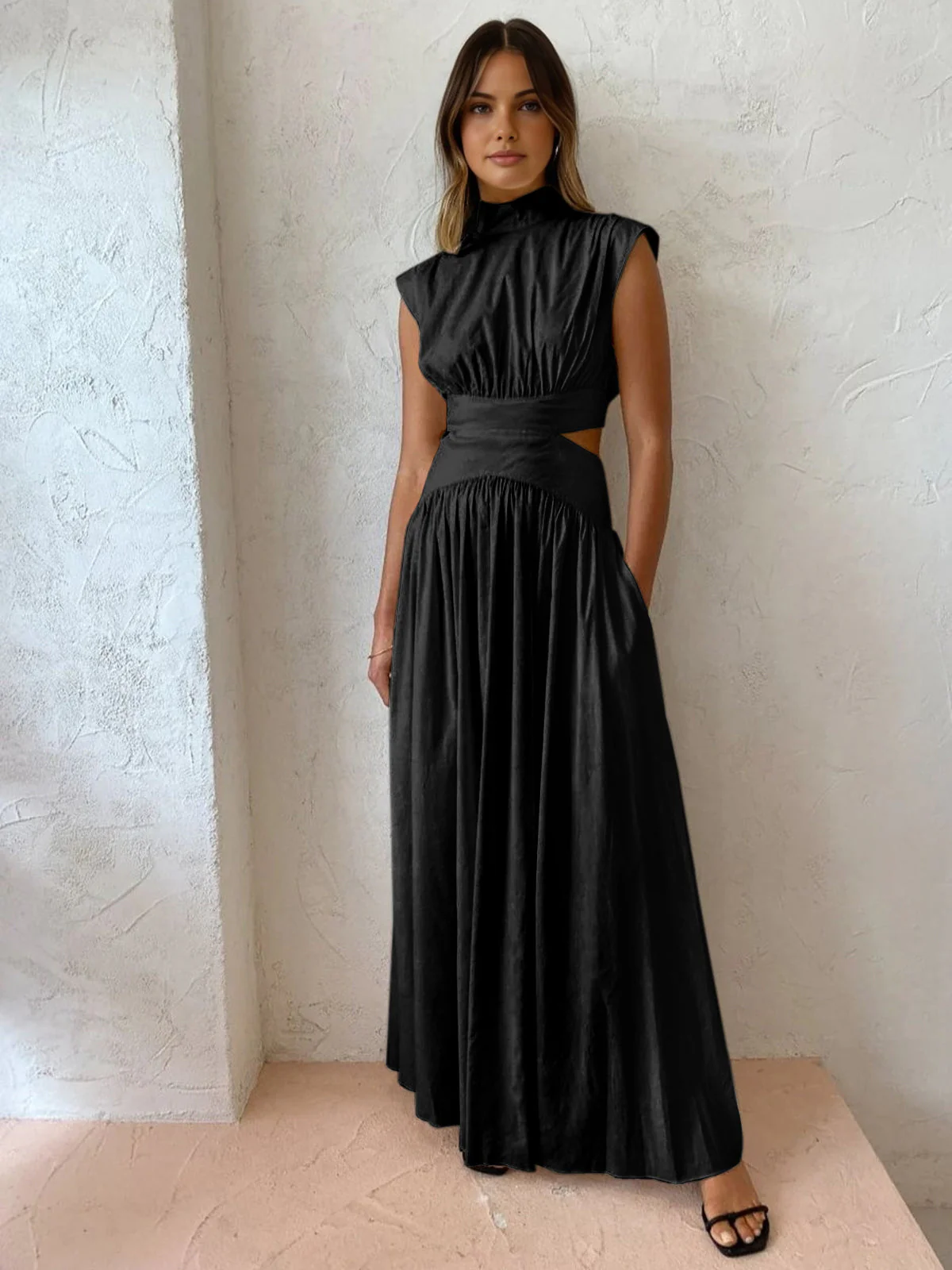 Maxi jurk dames | Elegante zomerjurk met cut-out en mouwloos design - Image 4