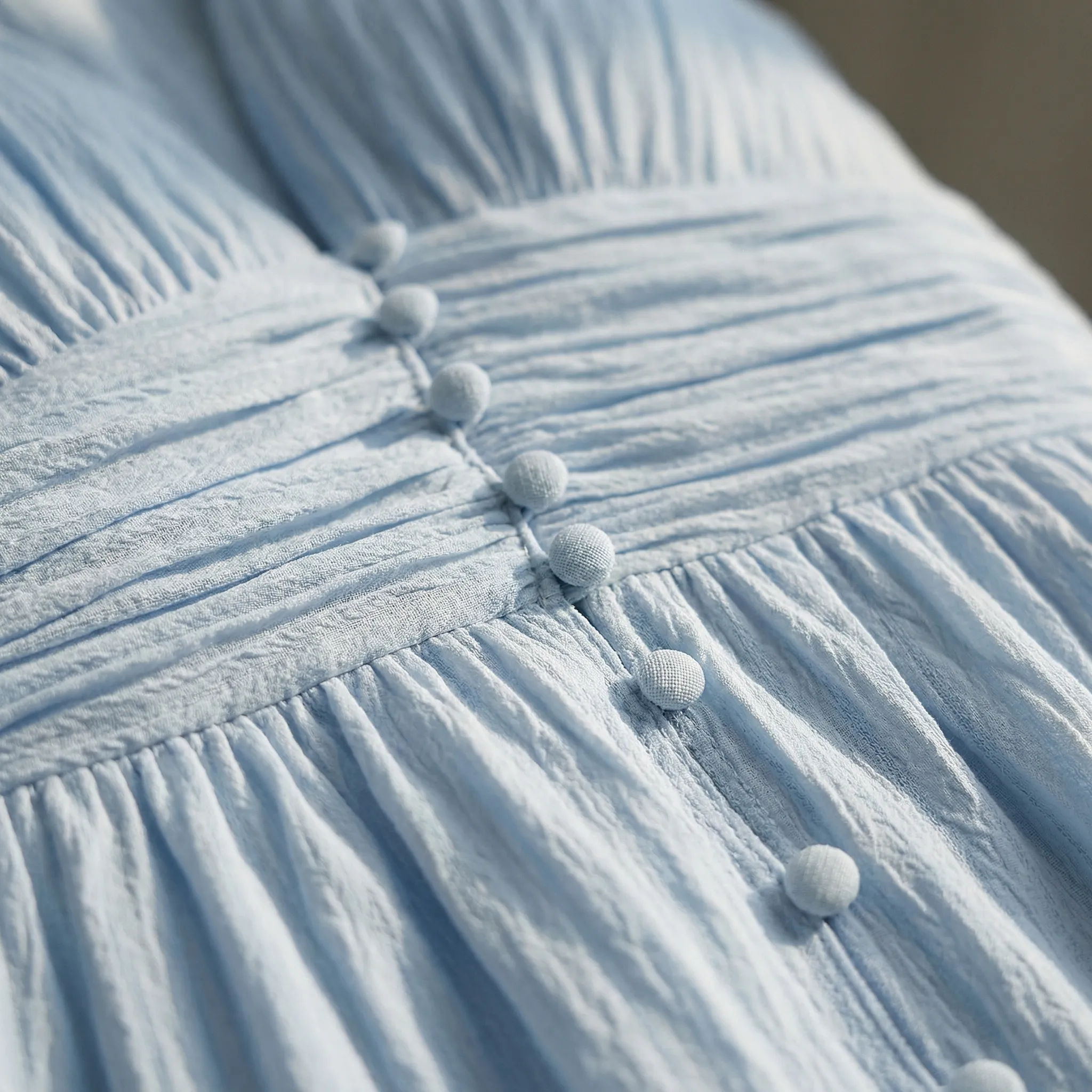 Maxi jurk dames | Elegante zomerjurk met knopen en v-hals - Image 3