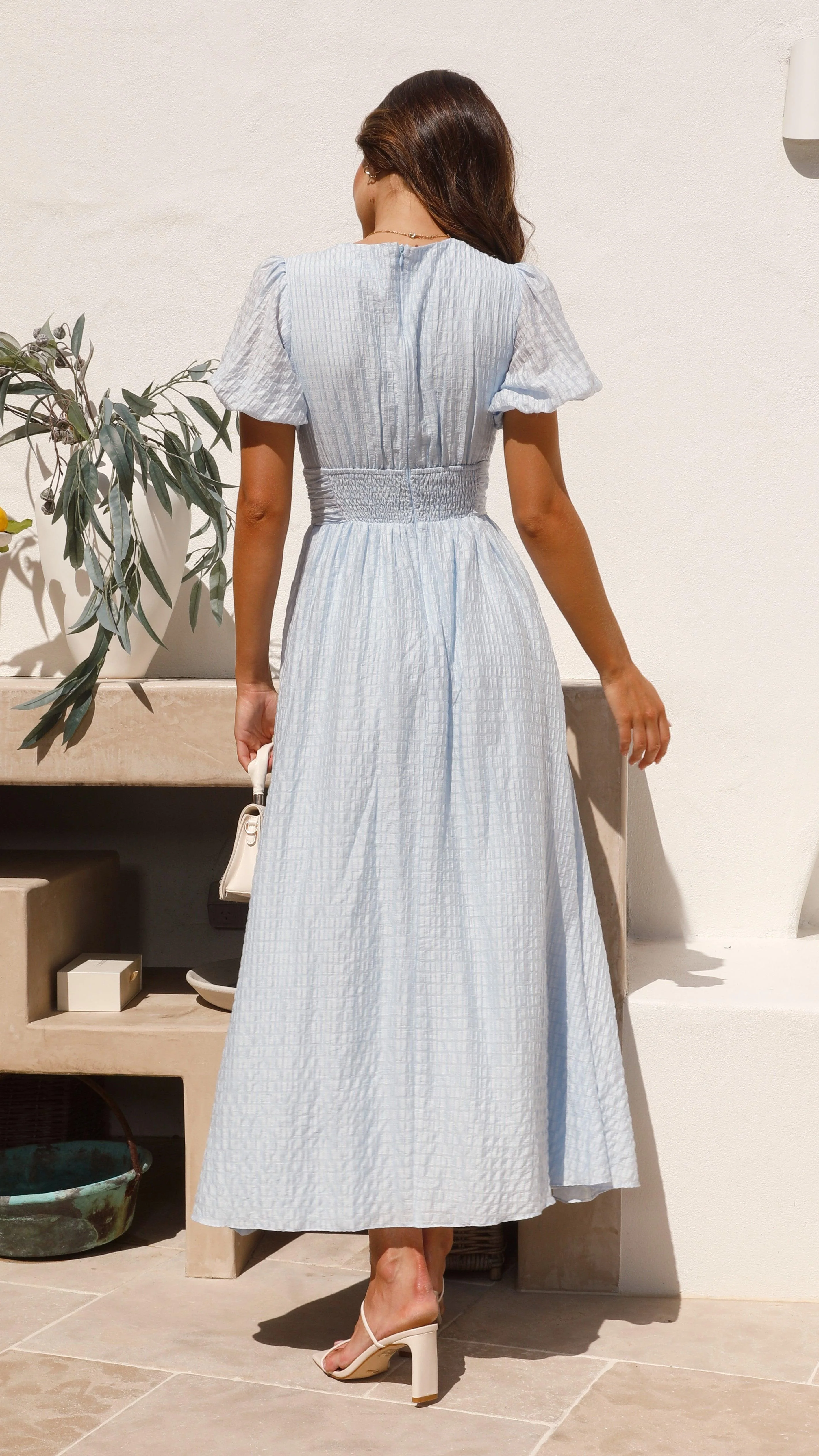 Maxi jurk dames | Elegante zomerjurk met knopen en v-hals - Image 7